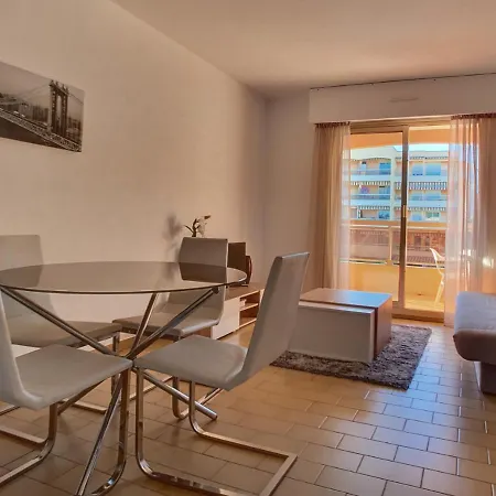 Park Apartment